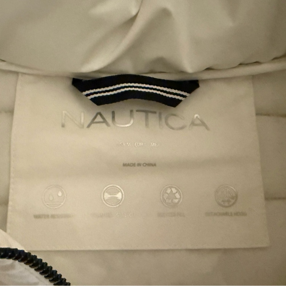 Nautica Women's White Quilted Jacket, Size M - Picture 9 of 9